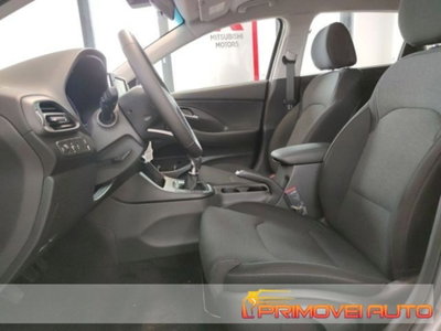 Hyundai i30 1.0 T-GDI 12V 5 porte Business (2)