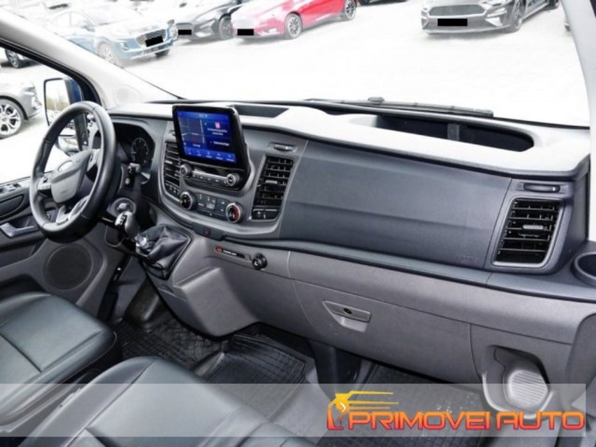 Ford Transit Custom Furgone 320 2.0 EcoBlue 130 PL Combi Trend (2)