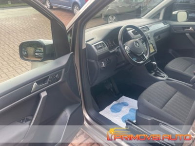 Volkswagen Caddy 2.0 TDI 122 CV 4MOTION Comfortline Maxi (2)