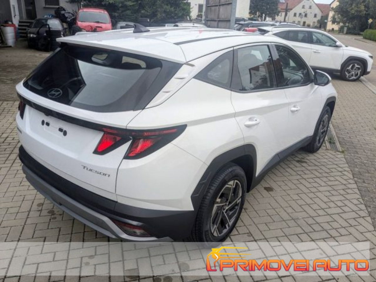Hyundai Tucson 1.6 t-gdi 48V Xtech 2wd mt (10)