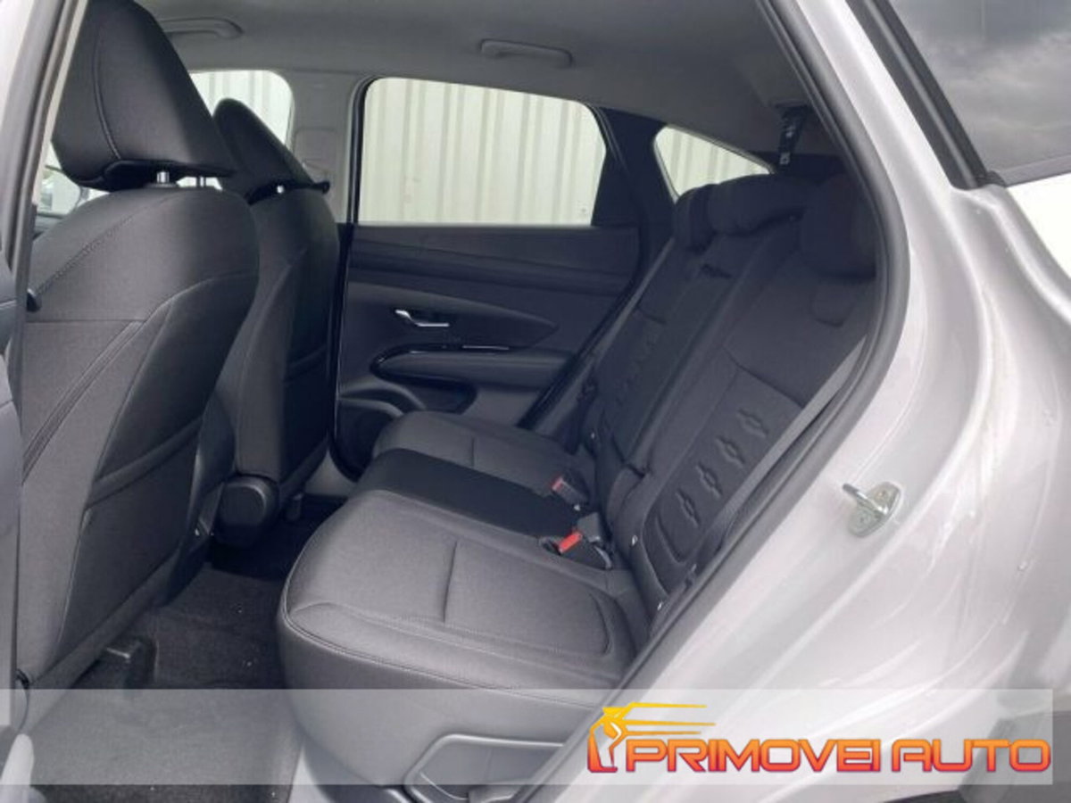 Hyundai Tucson 1.6 t-gdi 48V Xtech 2wd mt (3)