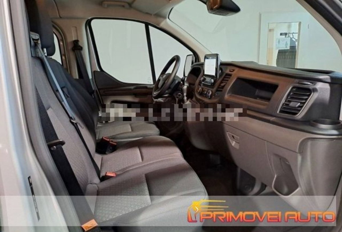 Ford Transit Custom Furgone 300 2.0 EcoBlue PC-DC Furgone Trend (2)