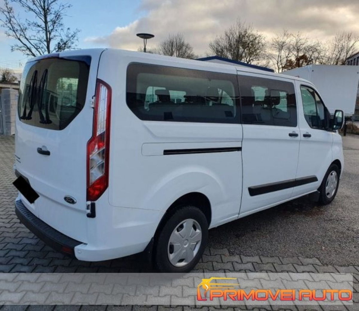 Ford Transit Custom Furgone 320 2.0 TDCi PC Combi Entry (7)