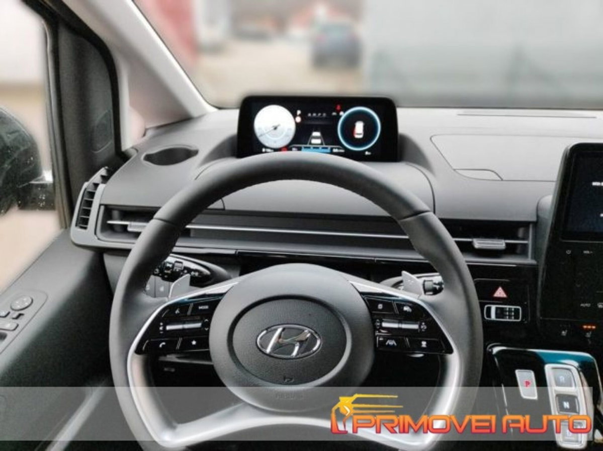 Hyundai Staria 2.2 2wd auto (4)