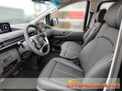 Hyundai Staria 2.2 2wd auto (6)