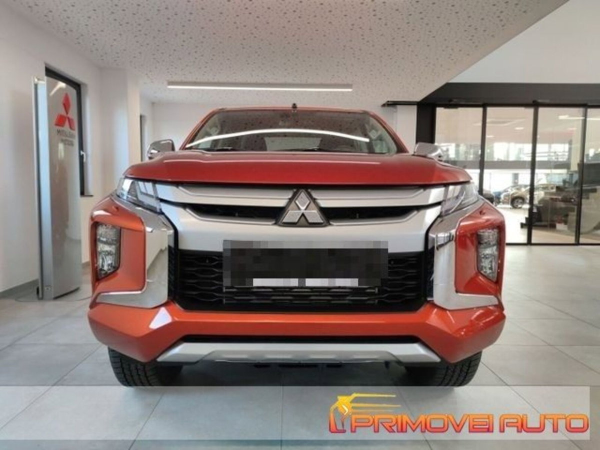 Mitsubishi L200 2.5 DI-D Double Cab Invite (4)
