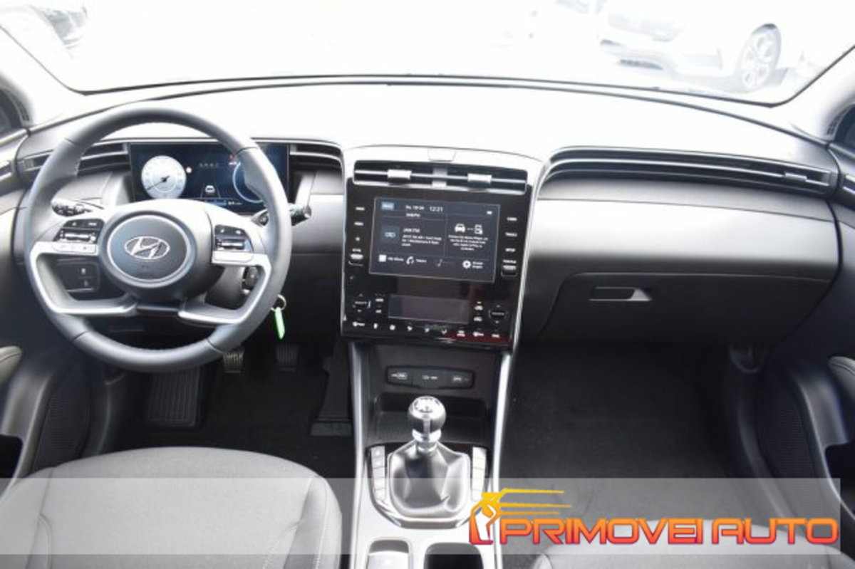 Hyundai Tucson 1.6 t-gdi Dark Line 2wd mt (4)
