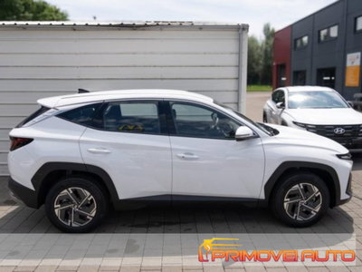 Hyundai Tucson 1.6 t-gdi 48V Xtech 2wd mt (8)