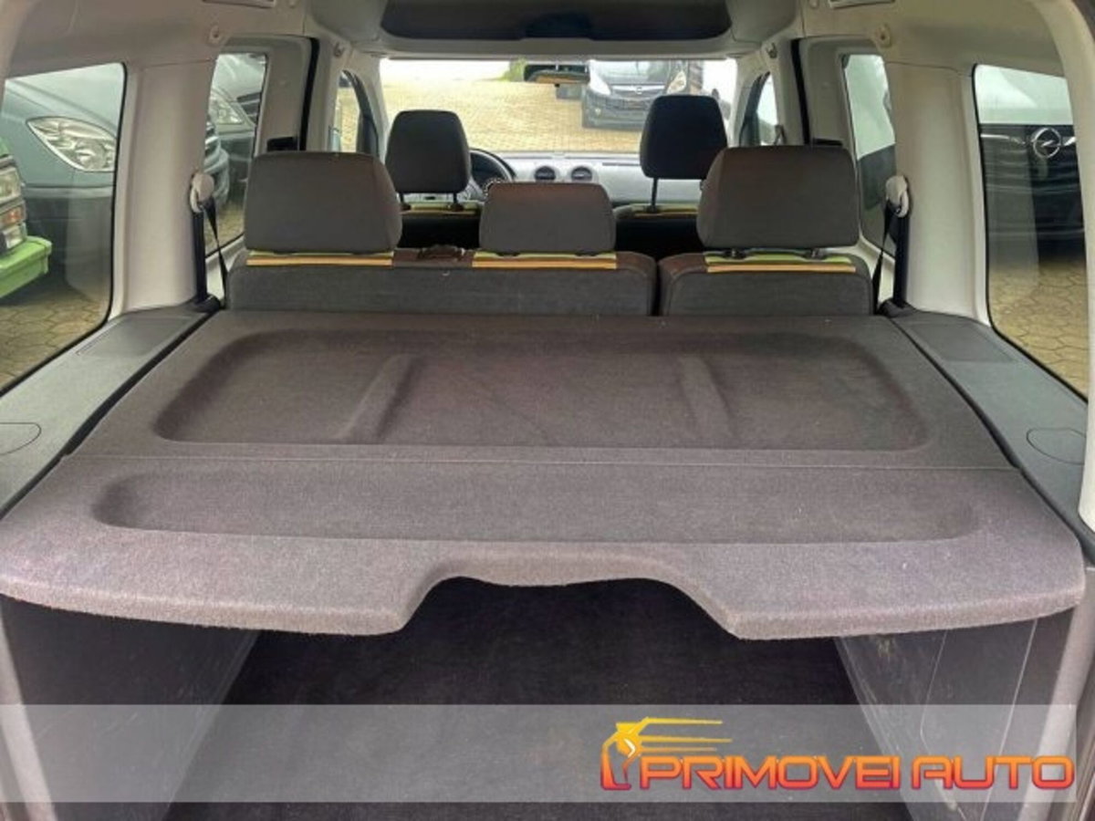 Volkswagen Caddy 2.0 Ecofuel 5p. Comfortline (18)