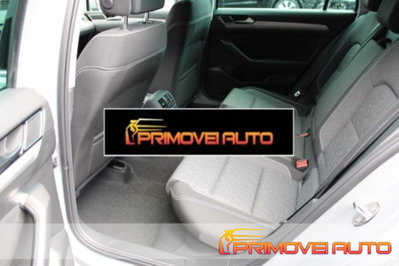 Volkswagen Passat Variant 1.5 TSI ACT DSG Business (9)