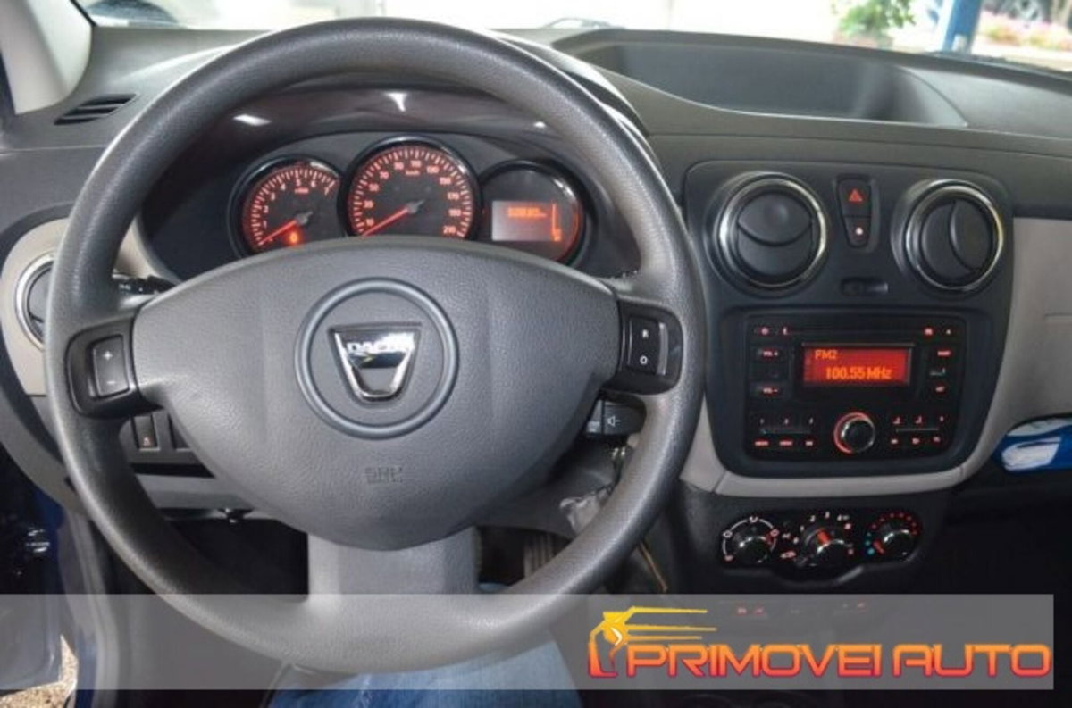 Dacia Lodgy 1.6 8V 85CV 7 posti Ambiance (2)