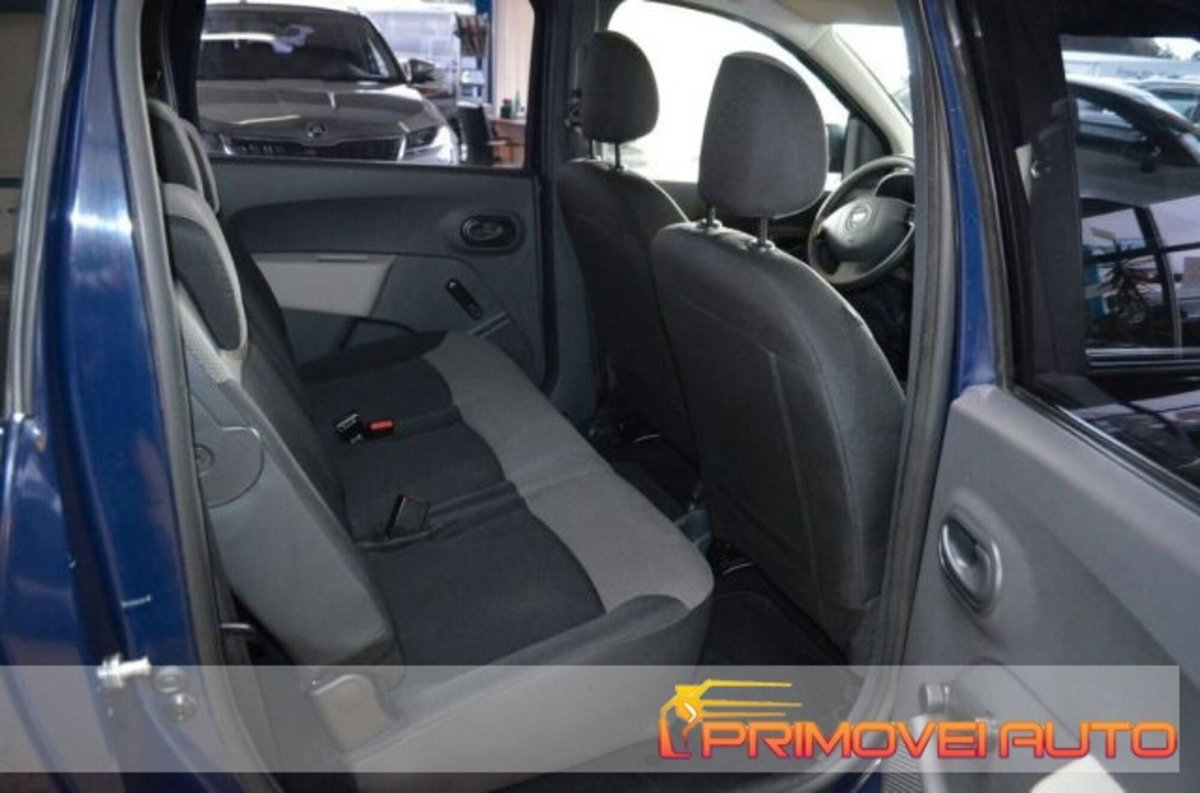 Dacia Lodgy 1.6 8V 85CV 7 posti Ambiance (6)