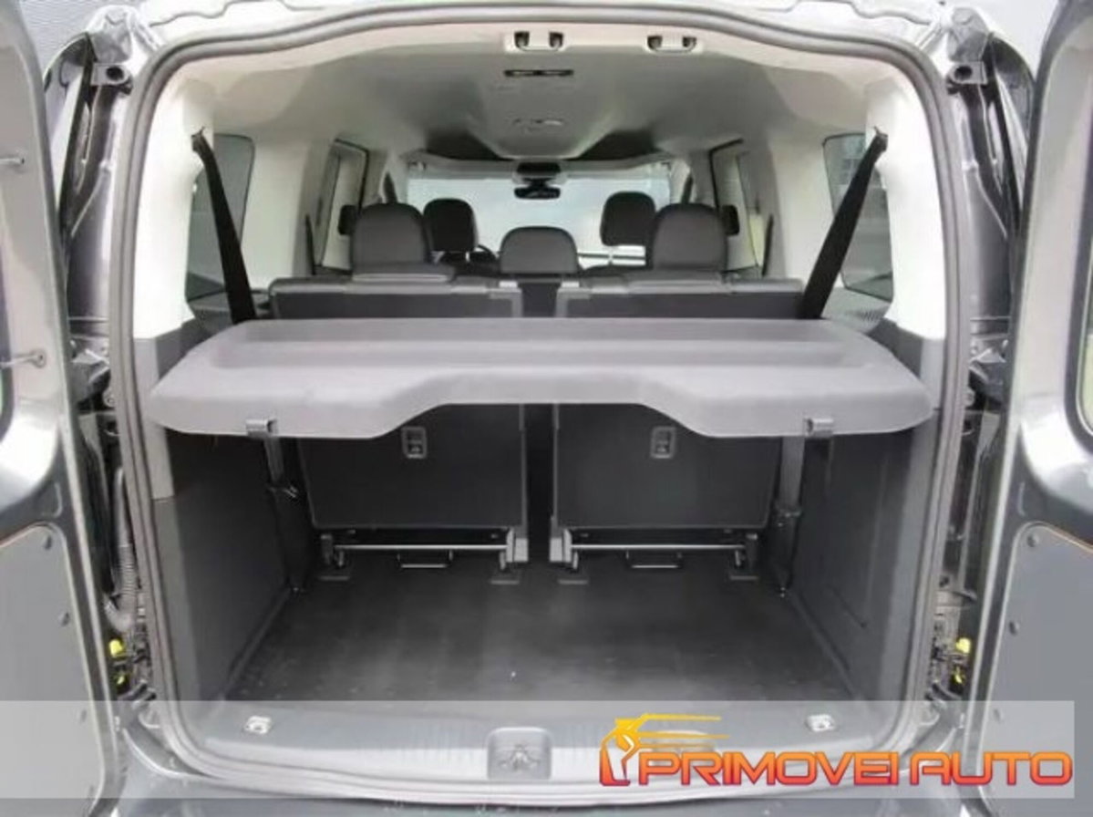 Volkswagen Caddy 2.0 TDI 122 CV Life Maxi (6)