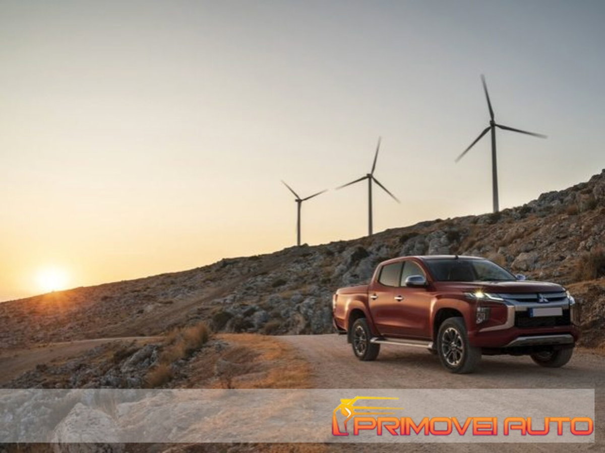 Mitsubishi L200 2.3 D Double Cab 4x4 Hurricane (8)