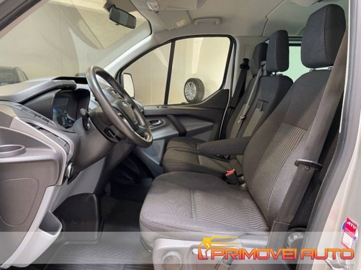 Ford Transit Custom Furgone 310 2.0 TDCi 130 PC Combi Entry (2)