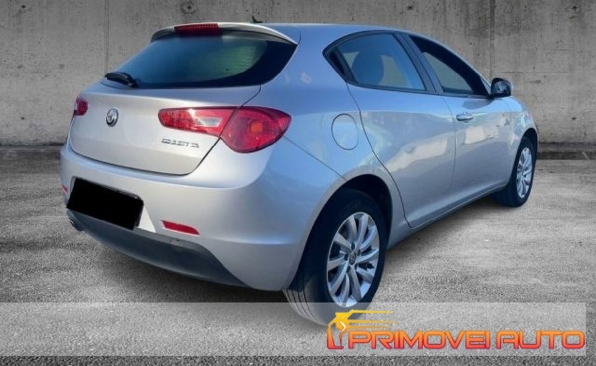 Alfa Romeo Giulietta 1.4 Turbo Giulietta 120cv (7)