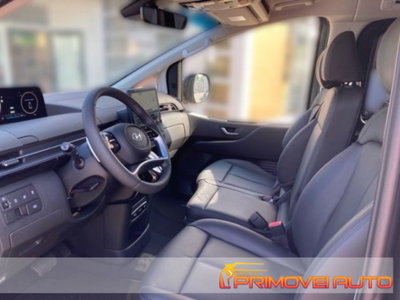 Hyundai Staria 2.2 awd auto (2)