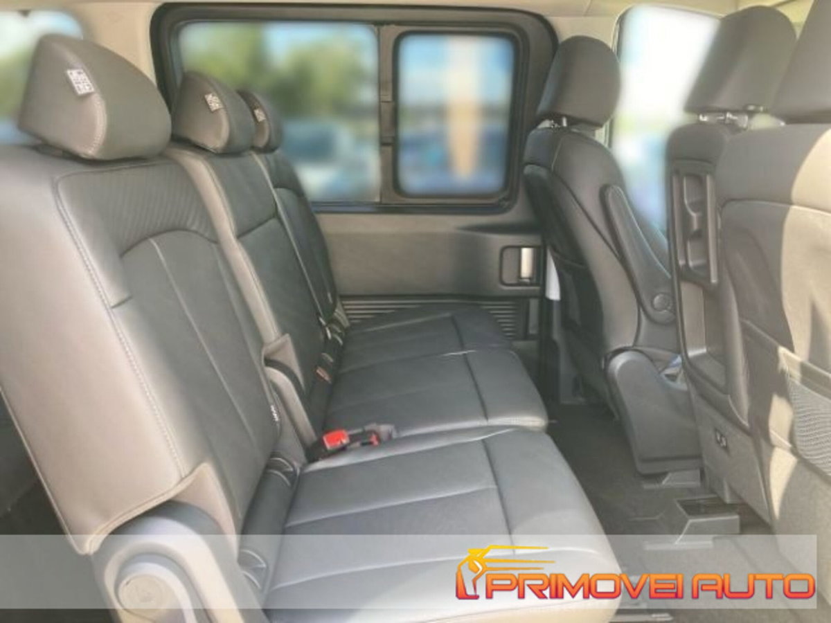 Hyundai Staria 2.2 awd auto (3)
