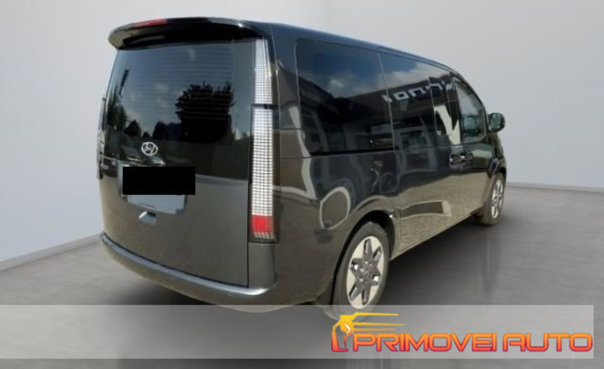 Hyundai Staria 2.2 awd auto (6)