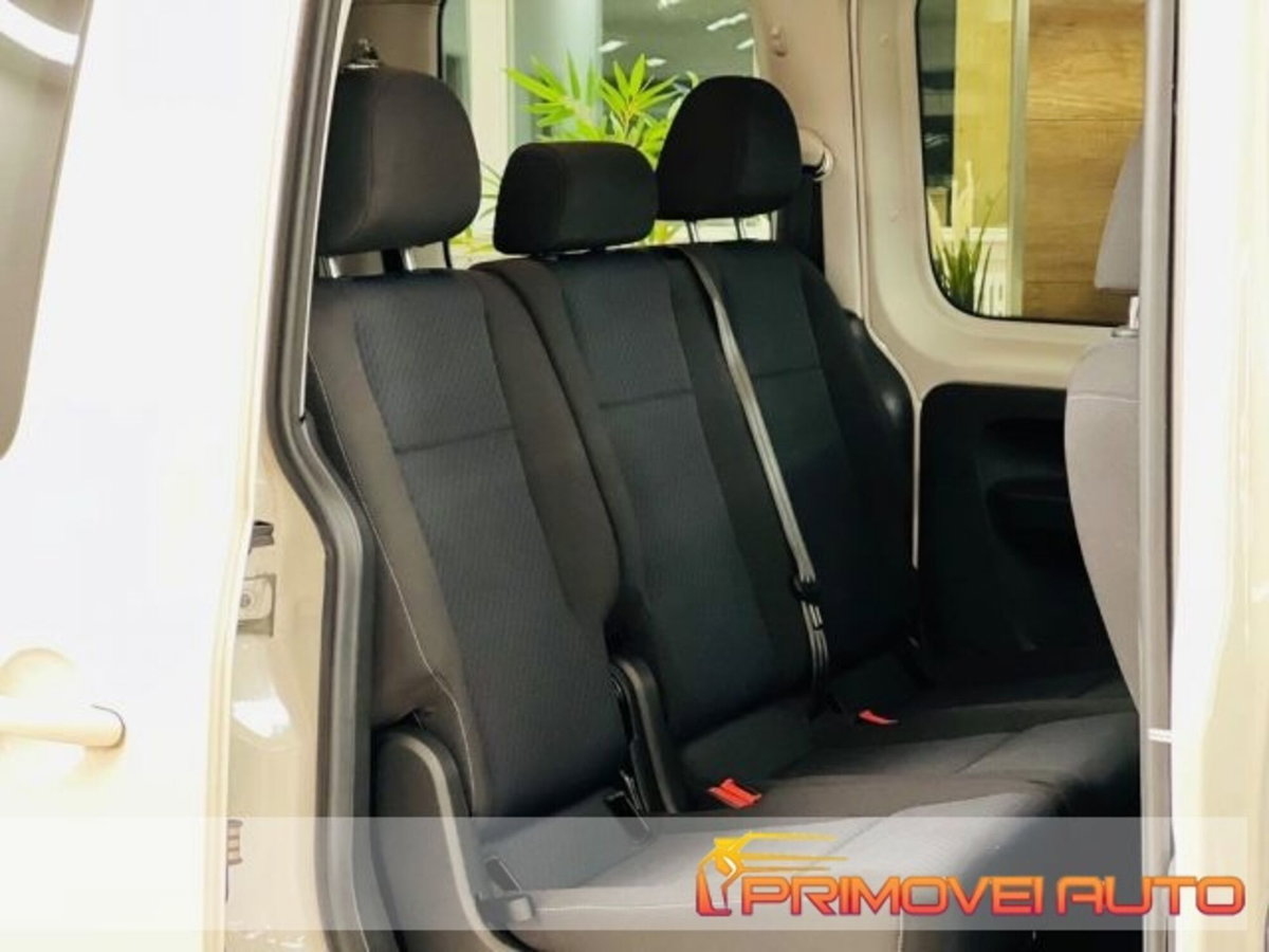 Volkswagen Caddy 1.2 TSI Trendline (5)