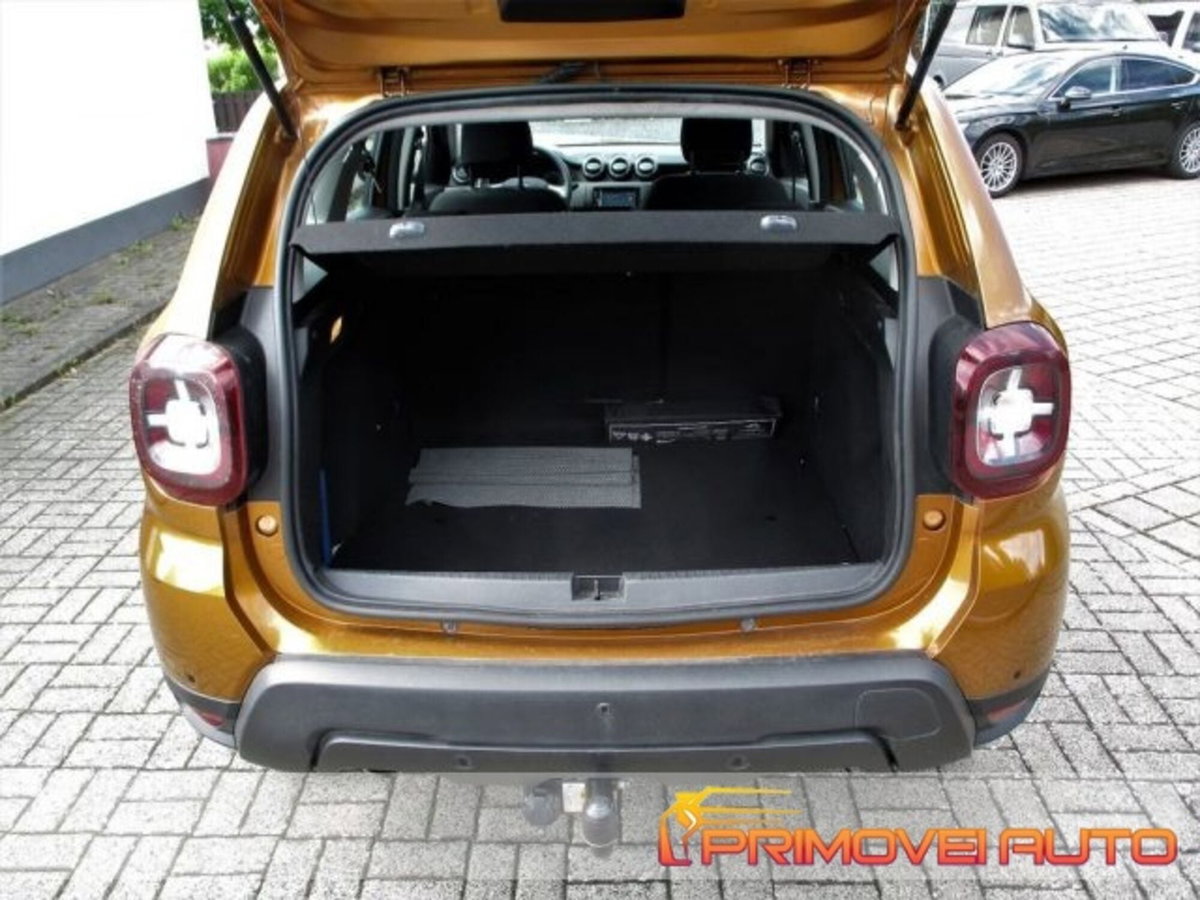 Dacia Duster 1.0 TCe 100 CV ECO-G 4x2 Comfort (11)