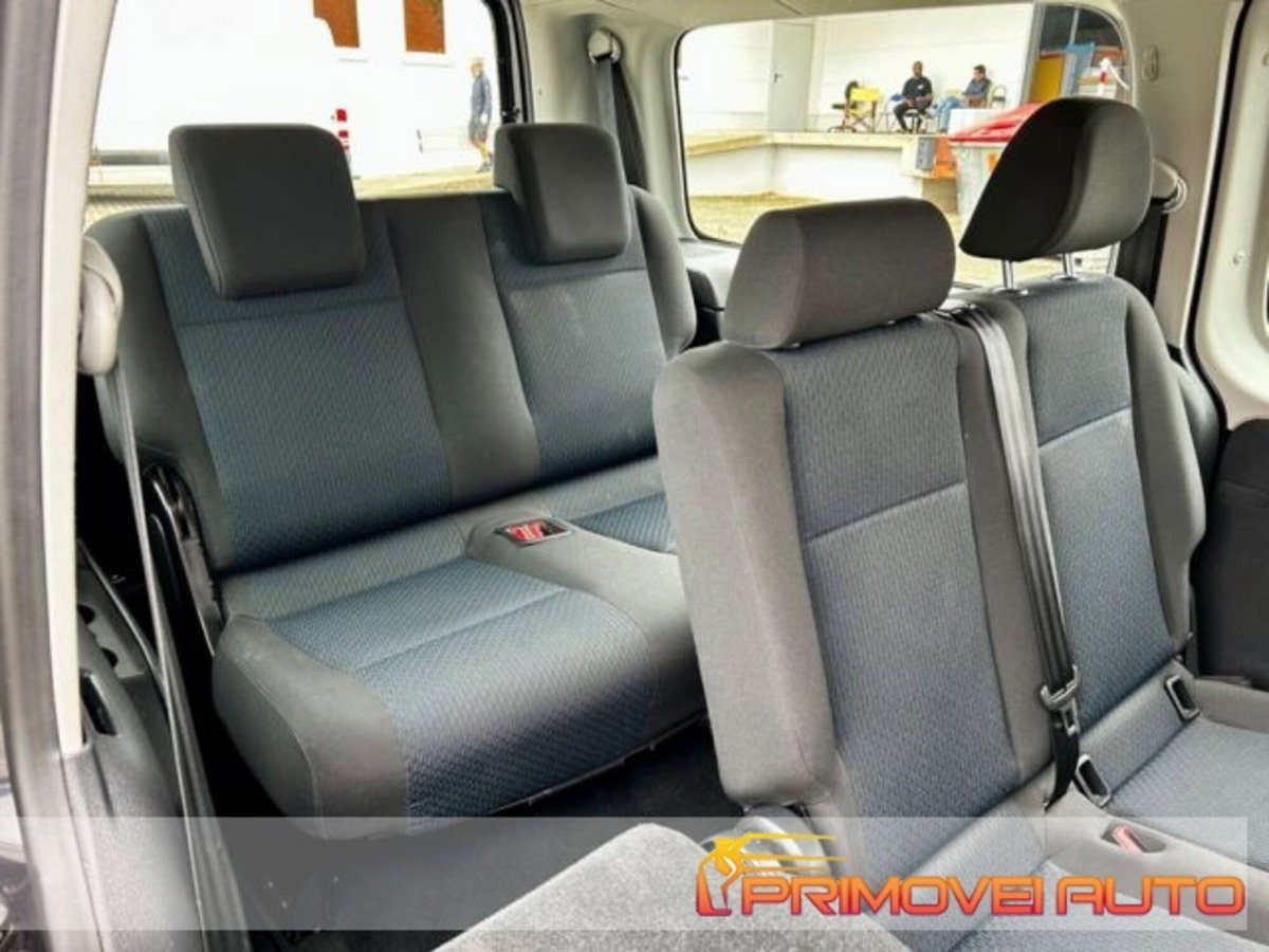 Volkswagen Caddy 1.0 TSI 102 CV Trendline Maxi (5)