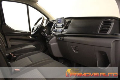 Ford Transit Custom Furgone 320 2.0 EcoBlue 130 PC Combi Trend (4)