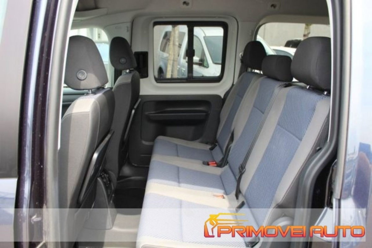 Volkswagen Caddy 2.0 TDI 102 CV Maxi (5)