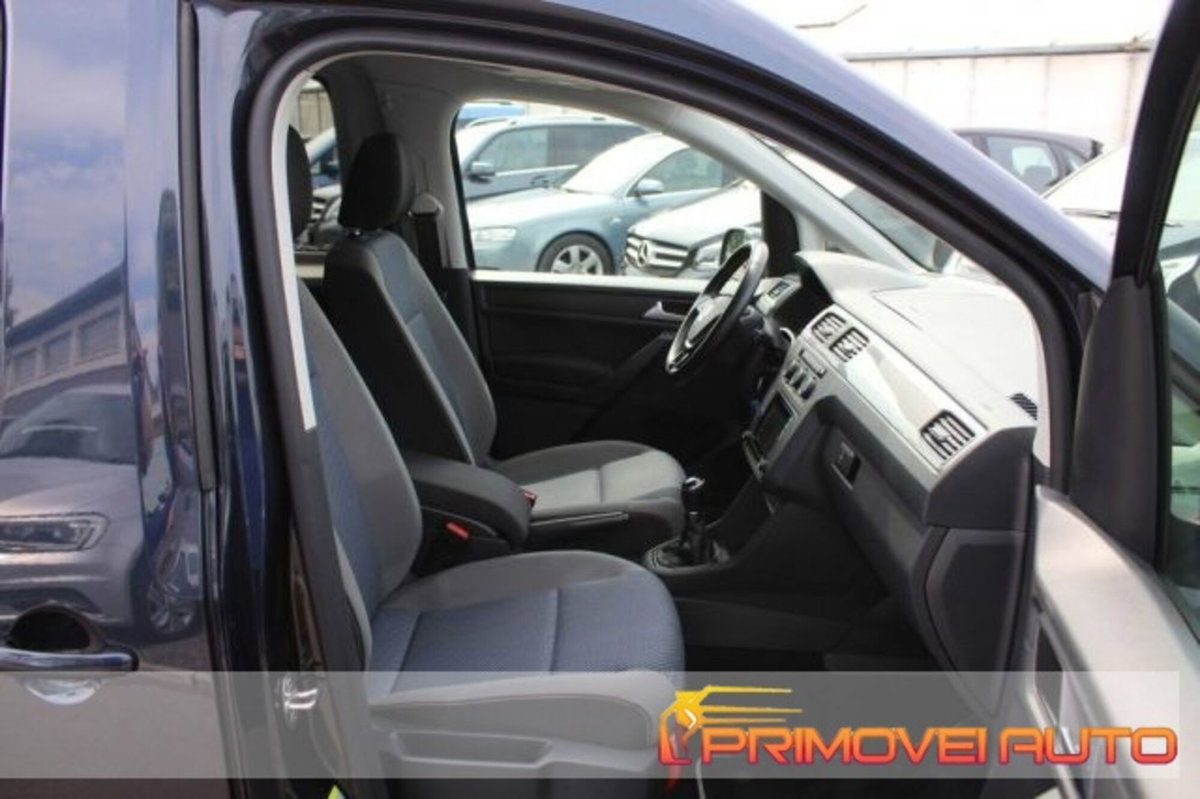 Volkswagen Caddy 2.0 TDI 102 CV Maxi (6)