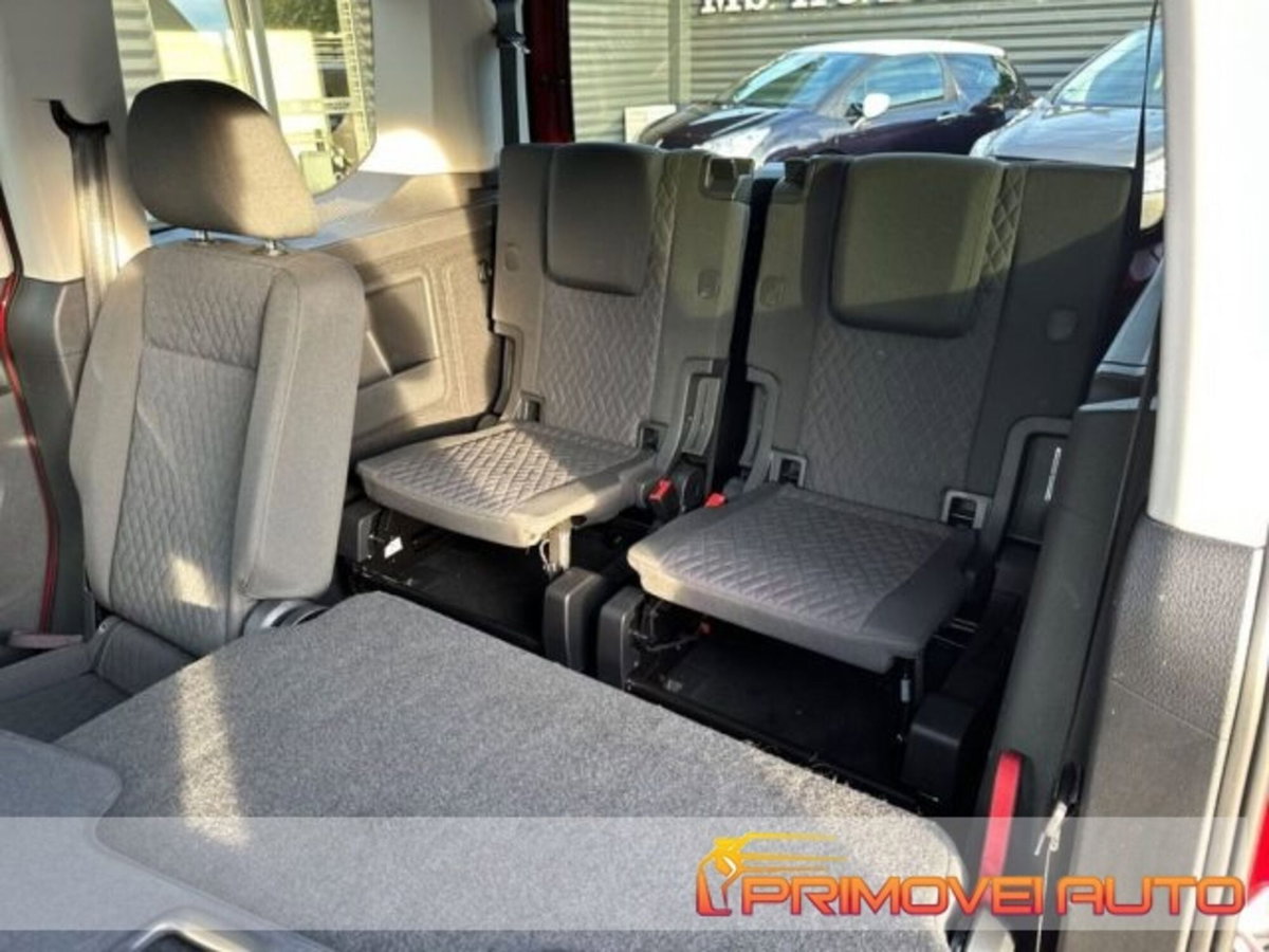 Volkswagen Caddy 2.0 TDI 102 CV (4)