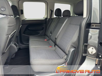 Volkswagen Caddy 2.0 TDI 102 CV (4)