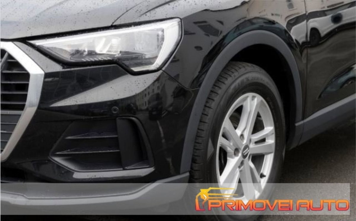 Audi Q3 35 TDI Business (11)
