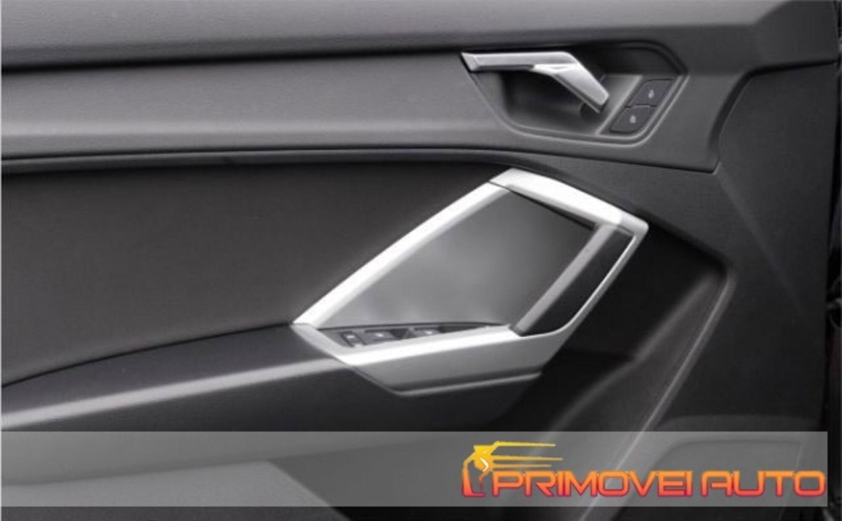 Audi Q3 35 TDI Business (9)