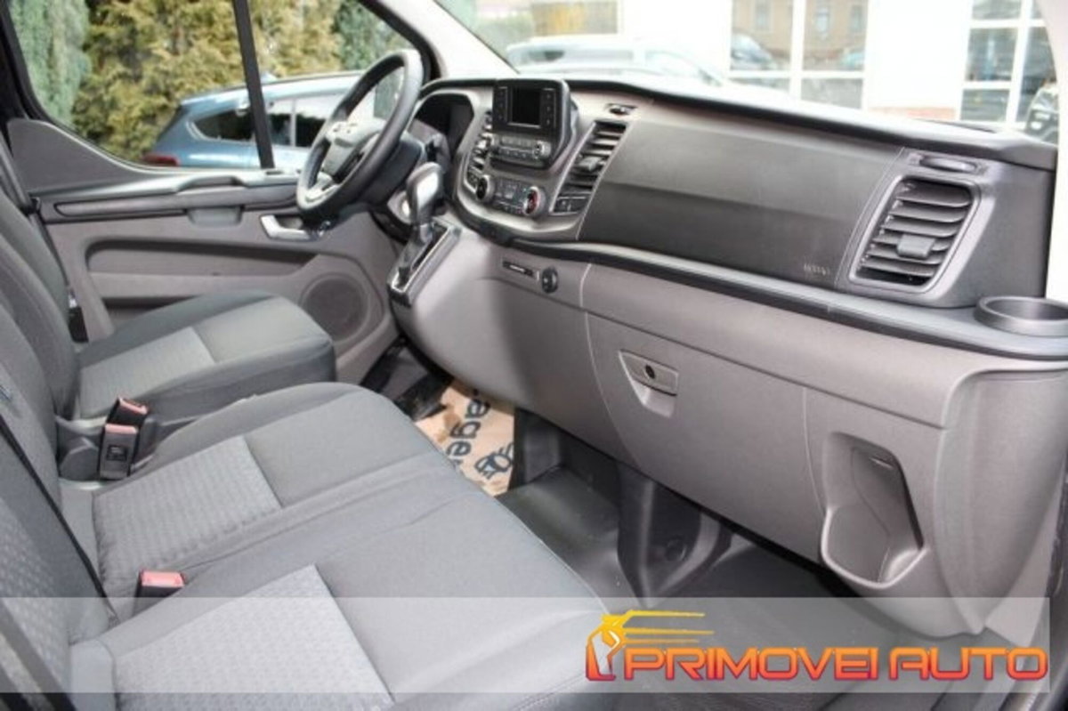Ford Transit Custom Furgone 320 2.0 EcoBlue 130 PL Combi Trend (2)