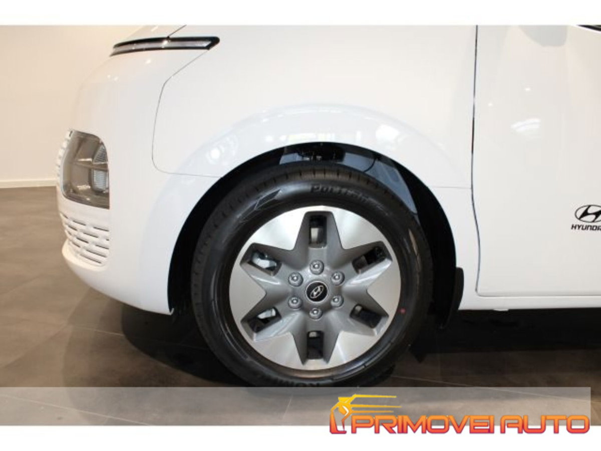 Hyundai Staria 2.2 2wd auto (13)