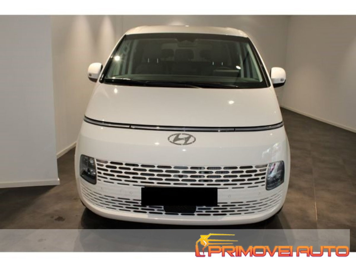 Hyundai Staria 2.2 2wd auto (7)