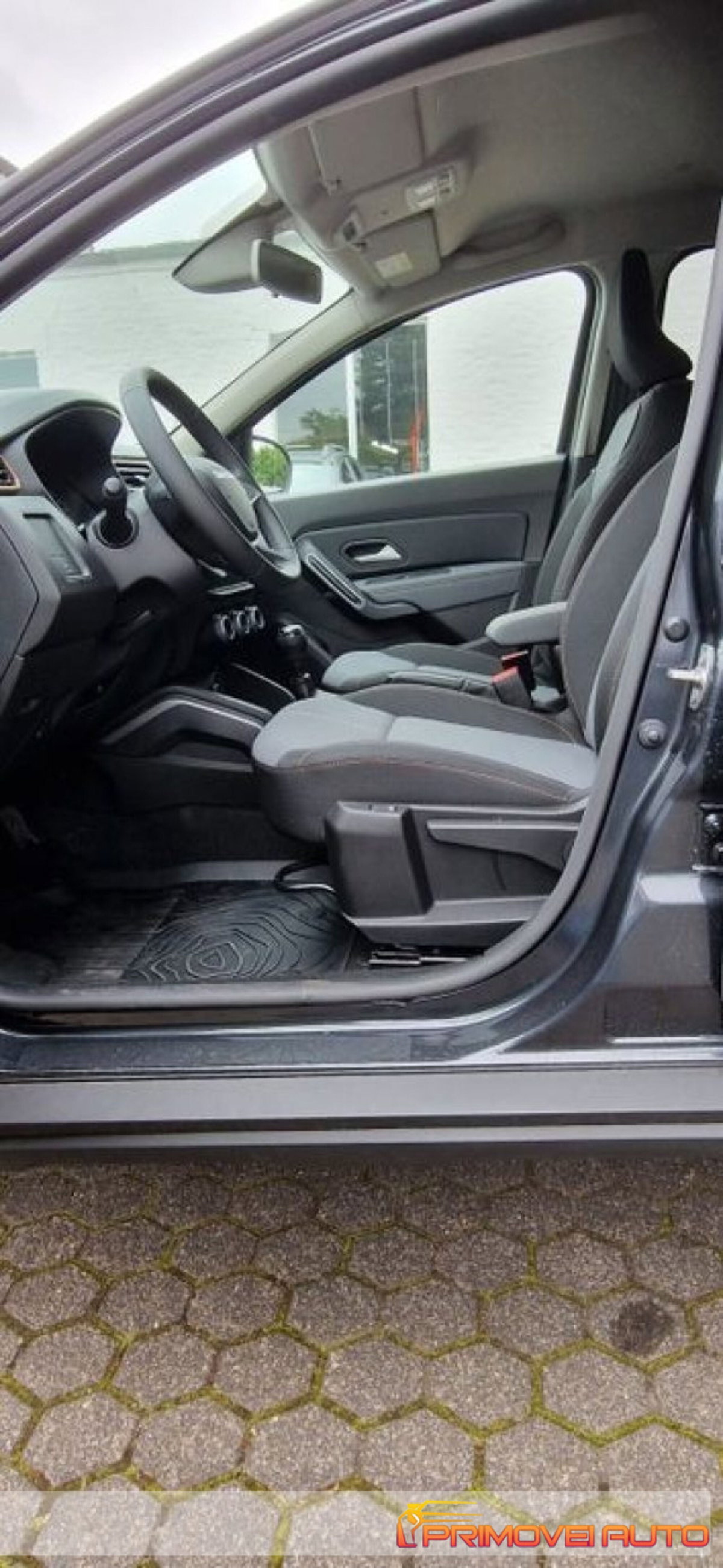 Dacia Duster 1.2 mild hybrid Journey 130cv (2)