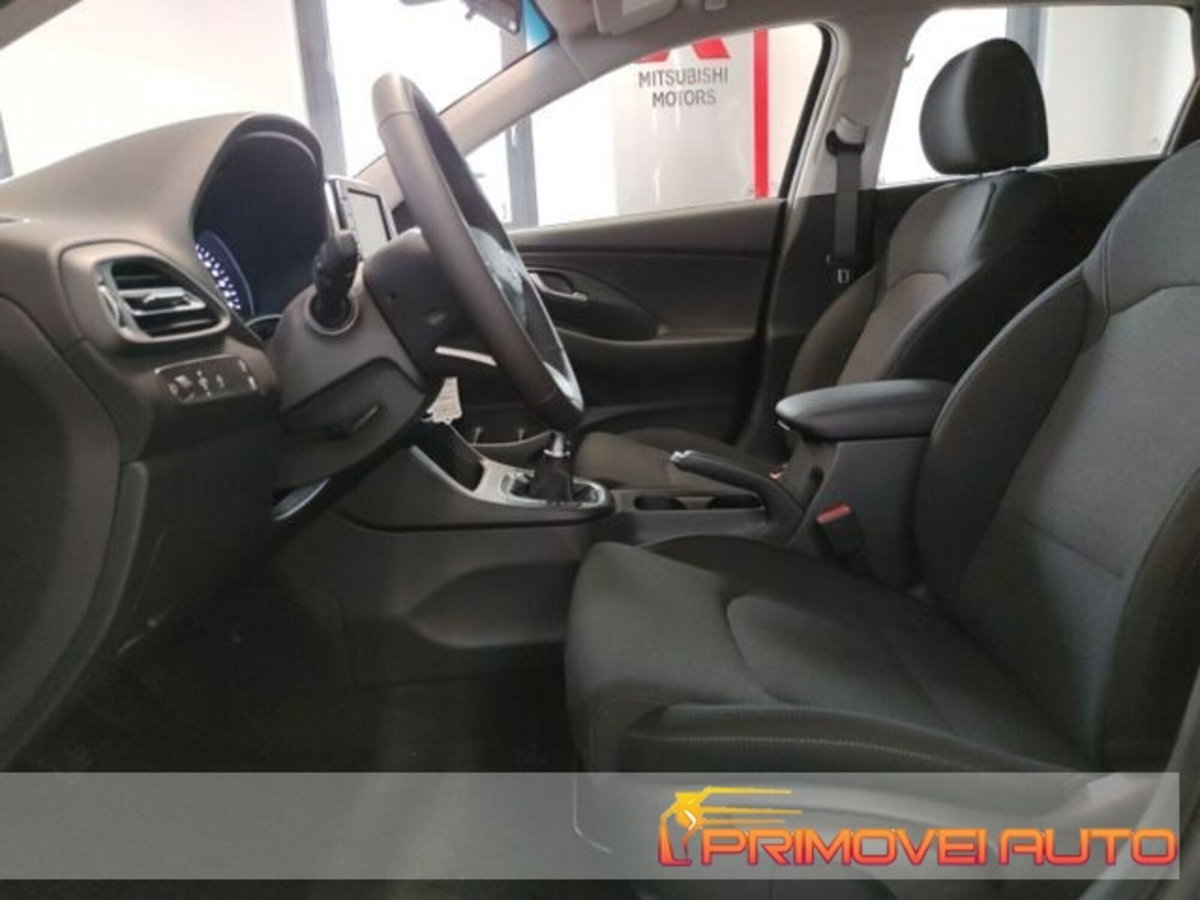 Hyundai i30 1.0 T-GDI 12V 5 porte Classic (2)