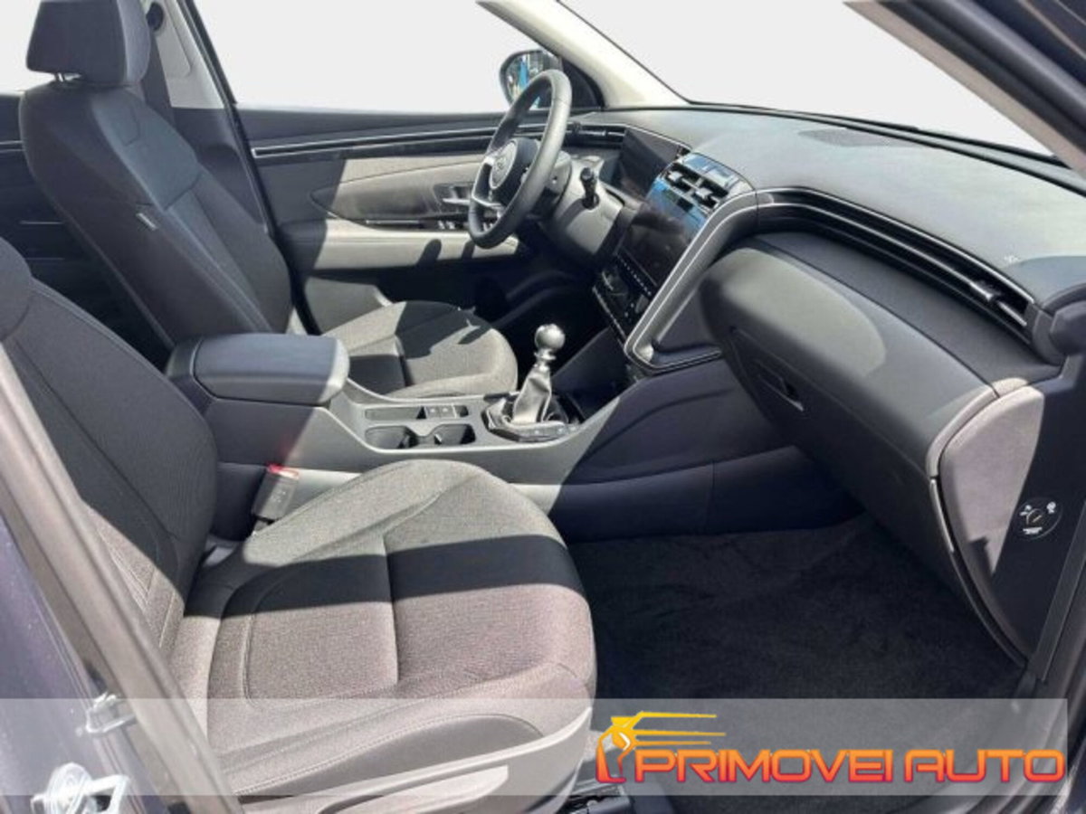 Hyundai Tucson 1.6 t-gdi Dark Line 2wd mt (2)