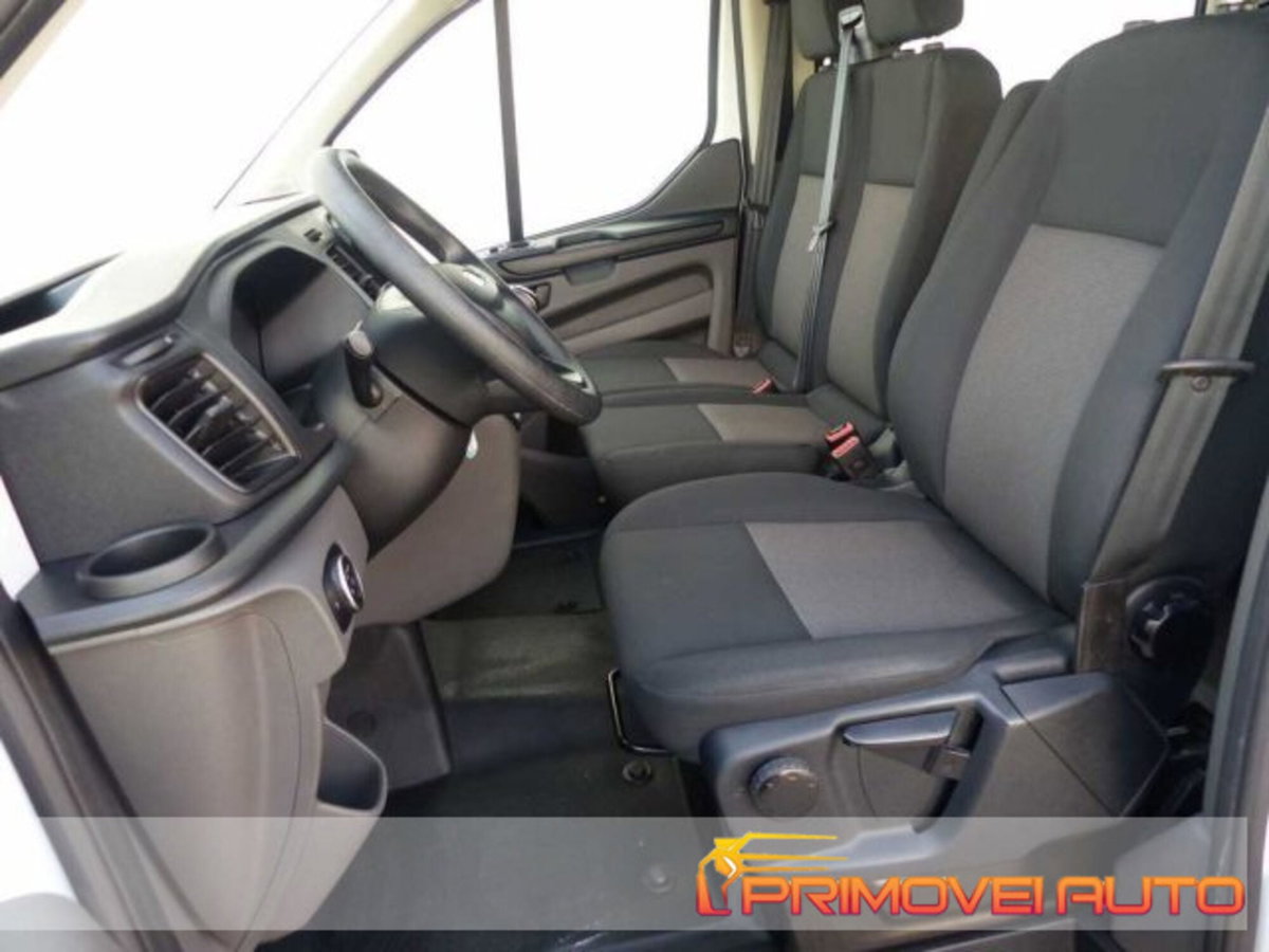 Ford Transit Custom Furgone 320 2.0 TDCi PC Combi Entry (2)