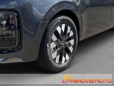Hyundai Staria 2.2 2wd auto (10)
