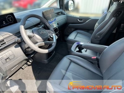 Hyundai Staria 2.2 2wd auto (2)