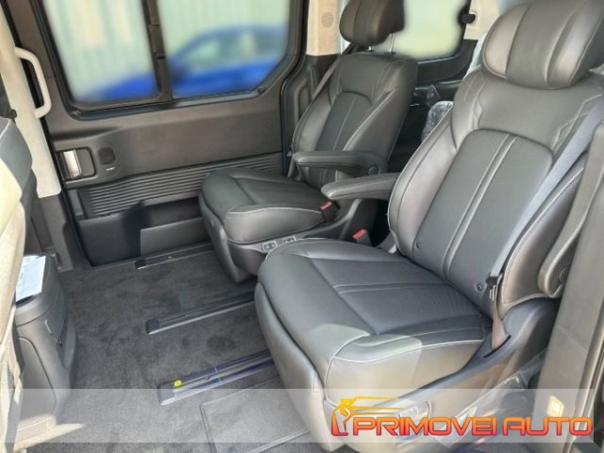 Hyundai Staria 2.2 2wd auto (7)