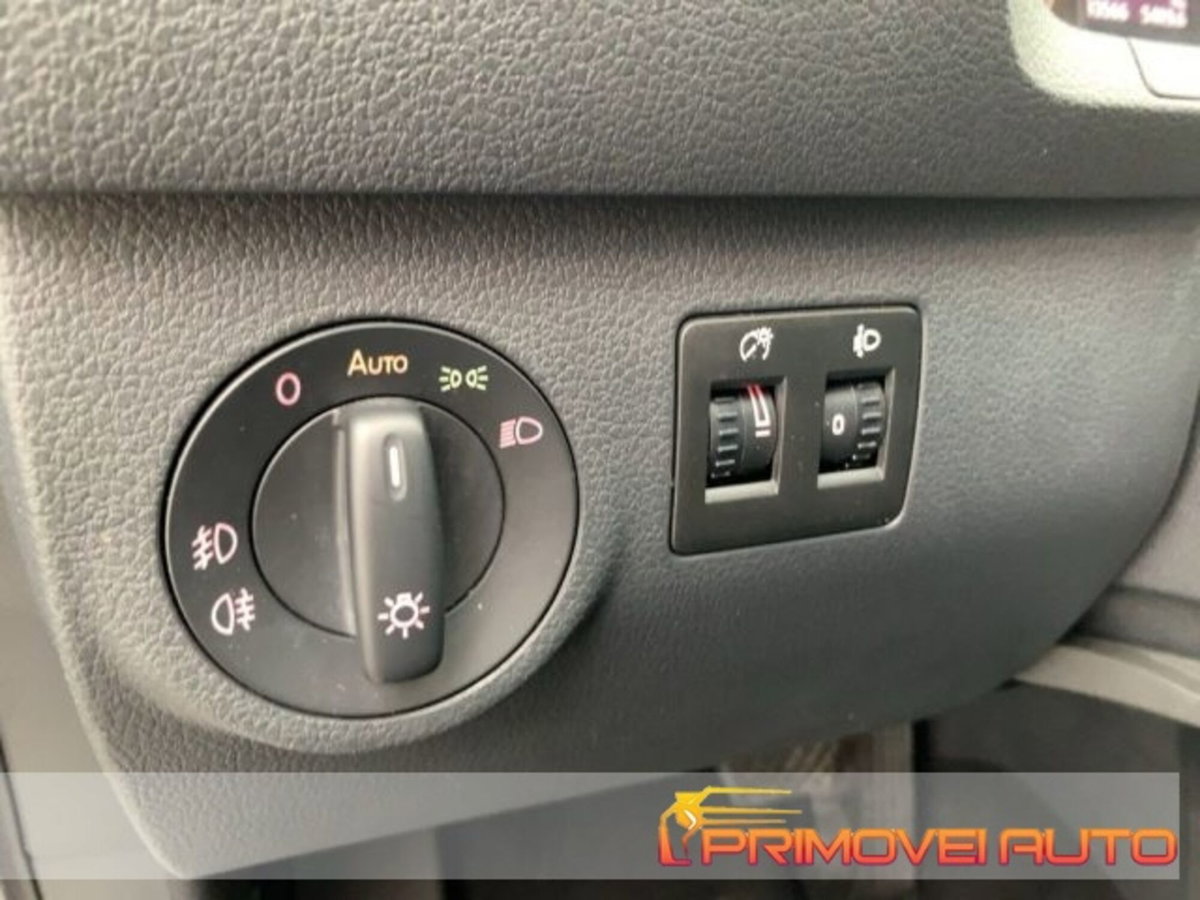 Volkswagen Caddy 2.0 TDI 102 CV DSG Trendline (12)