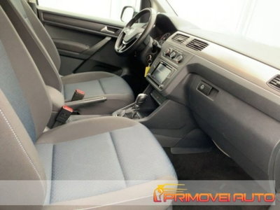 Volkswagen Caddy 2.0 TDI 102 CV DSG Trendline (2)