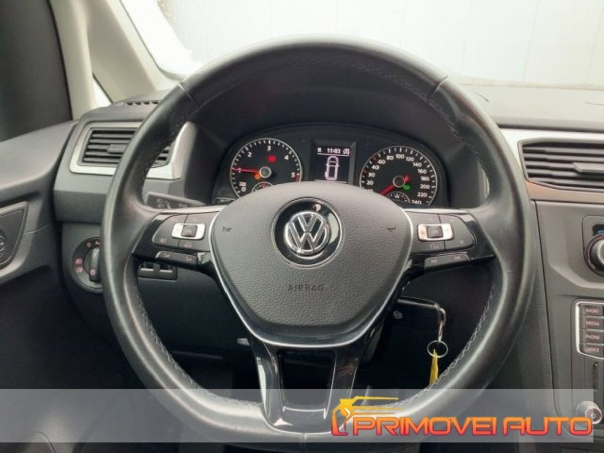 Volkswagen Caddy 2.0 TDI 102 CV DSG Trendline (4)