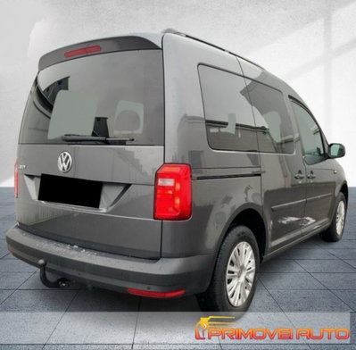 Volkswagen Caddy 2.0 TDI 102 CV DSG Trendline (8)