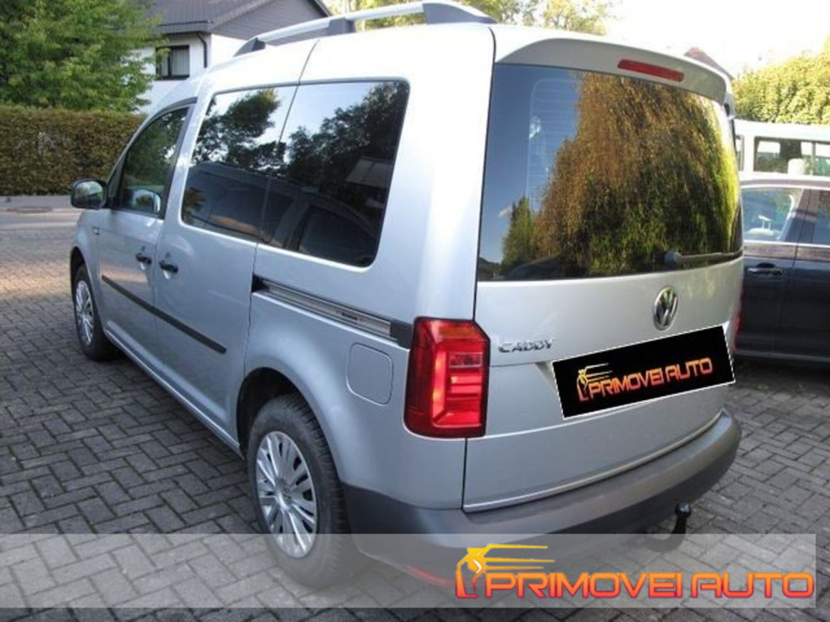 Volkswagen Caddy 2.0 TDI 102 CV Comfortline Maxi (6)