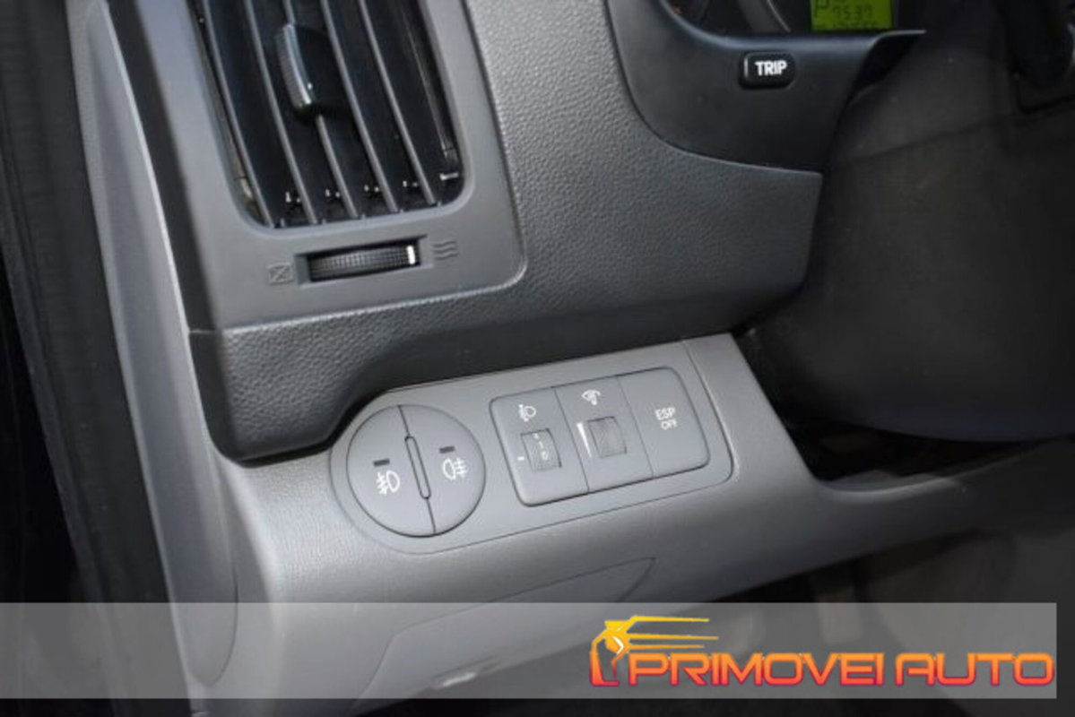 Hyundai H-1 Furgone 2.5 CRDi VGT Van 3 p.ti Light (14)