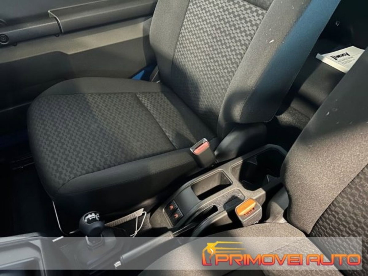 Suzuki Jimny 1.5 5MT Top (4)